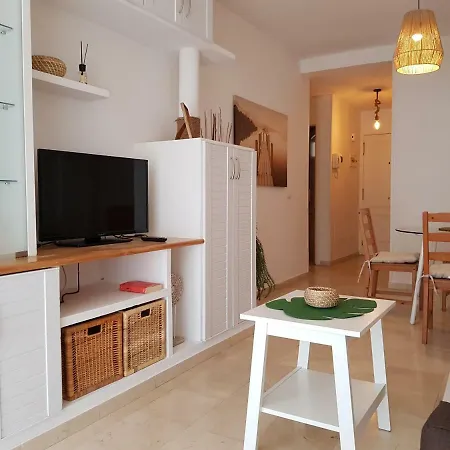 El Palm-mar. Great Terrace, Pool And Parking Apartman *