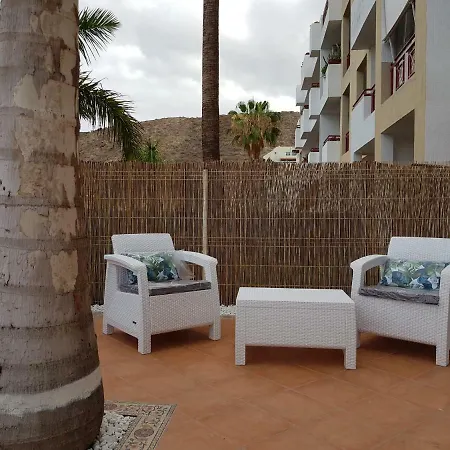 アパート El Palm-mar. Great Terrace, Pool And Parking